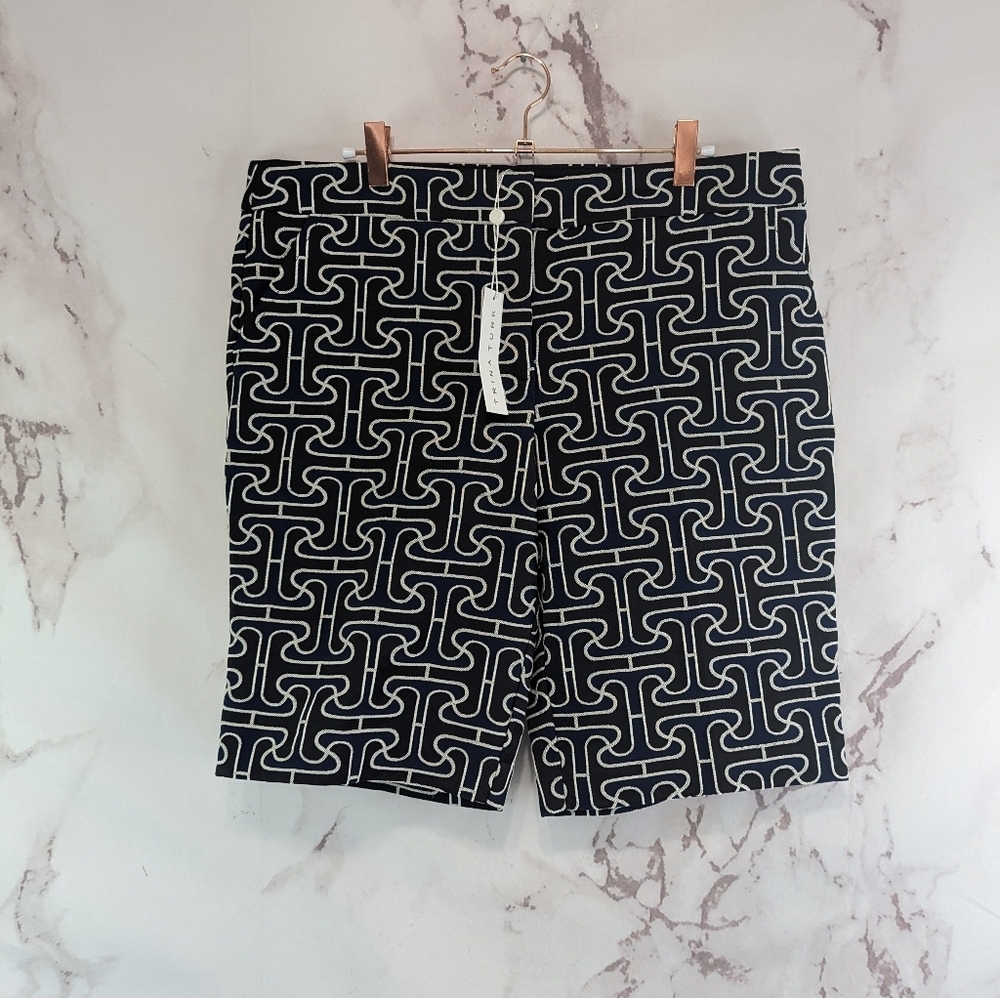 Trina Turk Shorts Womens 10 Blue White Business Bermuda 11 Inch Inseam Mid Rise